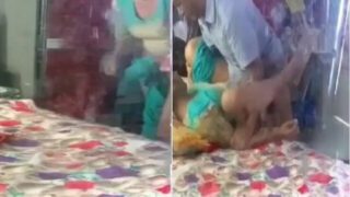 Dehati bhabhi cheating doggy sex with husband boss