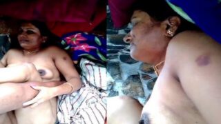 Mallu aunty hardcore missionary fucking on the floor