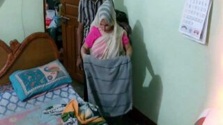 Home alone widow saree aunty fucked by Devar sex