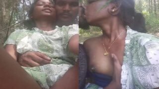 Young mallu small boobs girl pussy fingering in jungle sex
